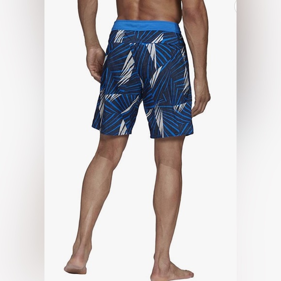 Adidas Mens Graphic Tech Swimming Shorts Navy Boardshorts Men’s FJ3908 Size 29” - Picture 4 of 10